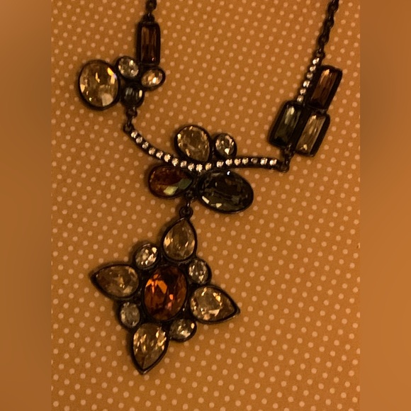 Gorgeous Golden Topaz Yellow & Clear Rhinestone Paved Hollywood Party Necklace - Picture 5 of 11